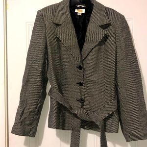 EUC Talbots Blazer Jacket with Belt. Size 18